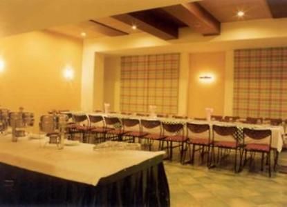 Aditya Hotel Ludhiana Dış mekan fotoğraf
